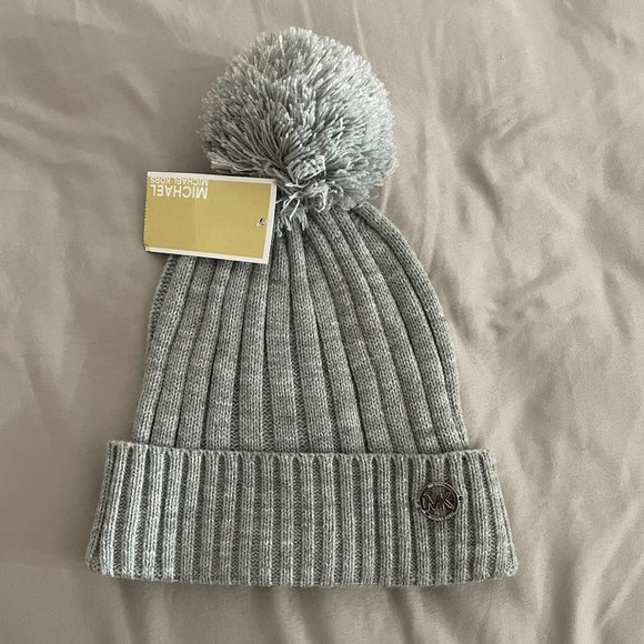 GREY MICHAEL KORS POM POM KNIT BEANIE HAT - Picture 1 of 1